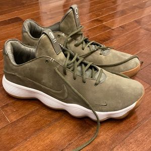 Nike Hyperdunk 2017 Low Olive